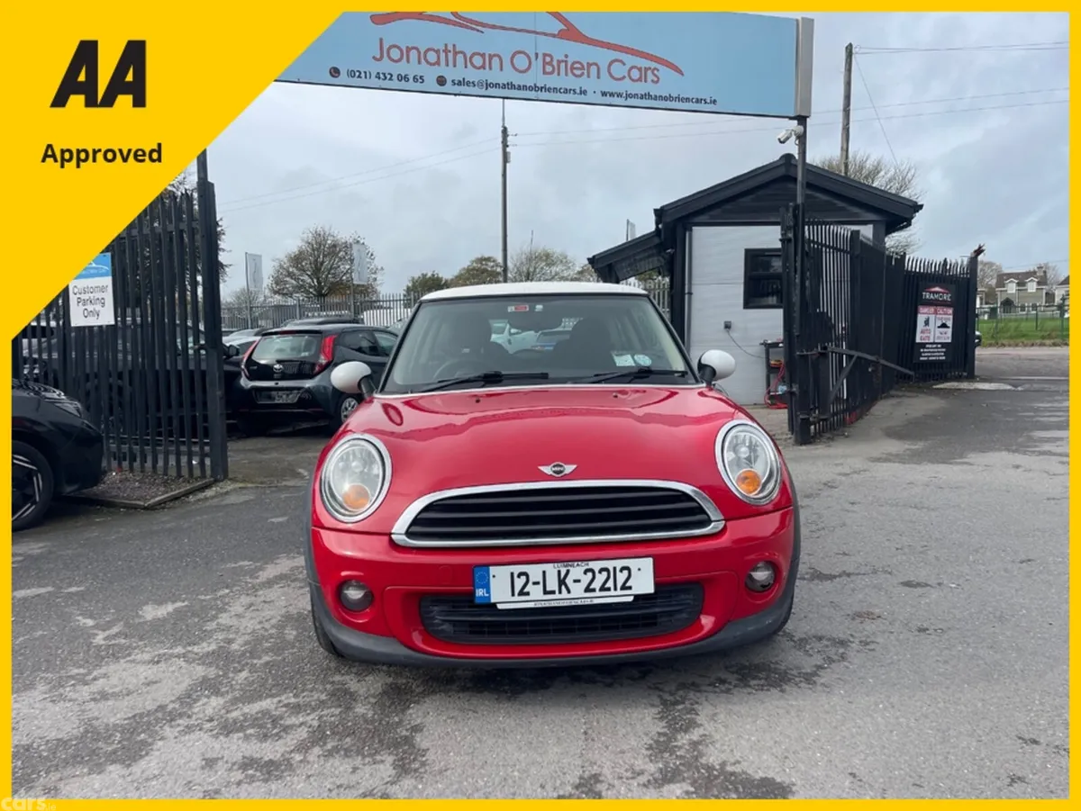 Mini Cooper Hatchback, Petrol, 2012, Red