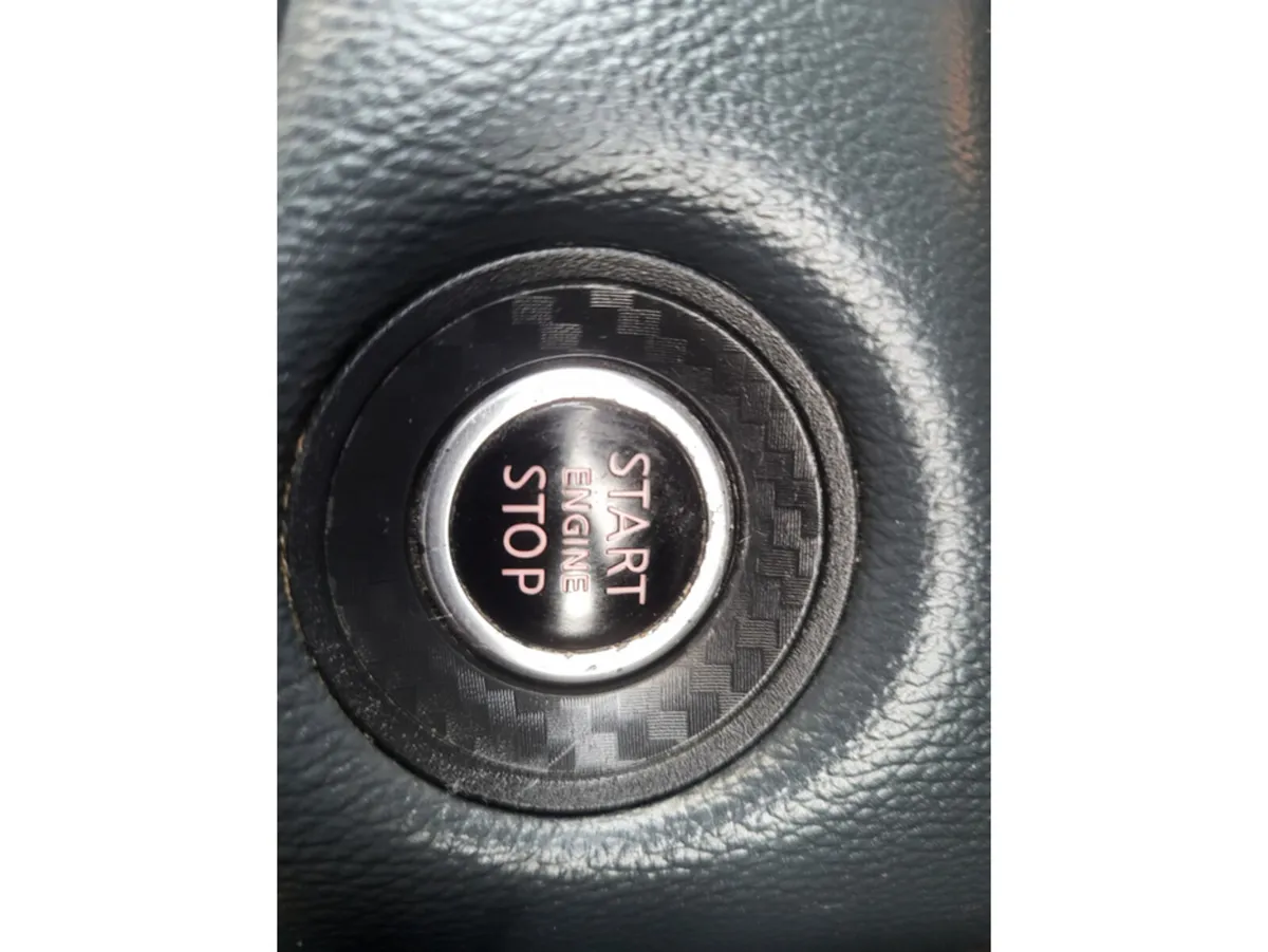 Nissan Juke MPV, Petrol, 2020, Black