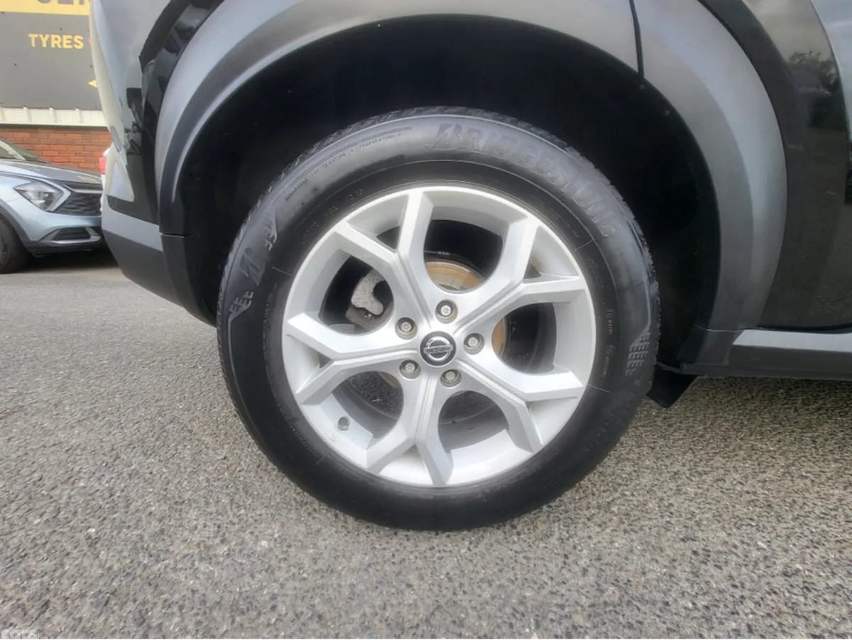 Nissan Juke MPV, Petrol, 2020, Black