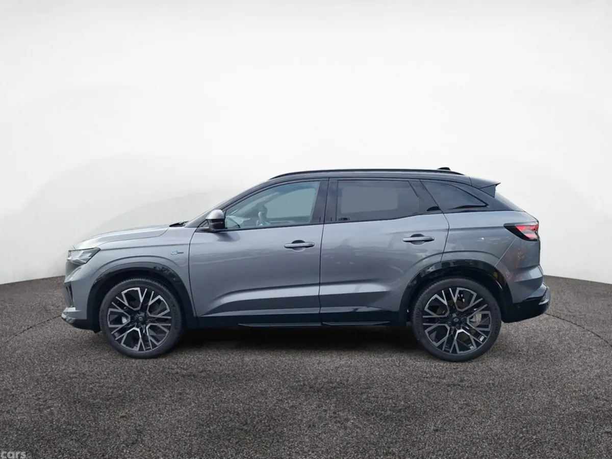 Renault Austral SUV, Petrol Hybrid, 2026, Grey