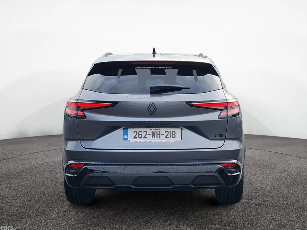 Renault Austral SUV, Petrol Hybrid, 2026, Grey