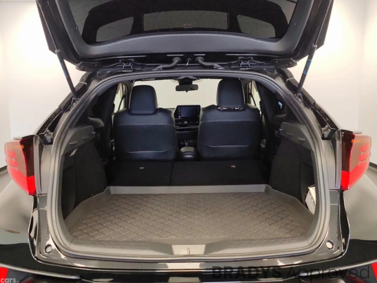 Toyota C-HR Hatchback, Petrol, 2022, Black