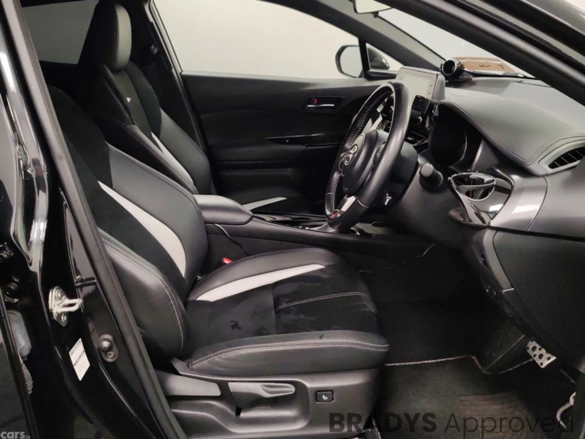 Toyota C-HR Hatchback, Petrol, 2022, Black