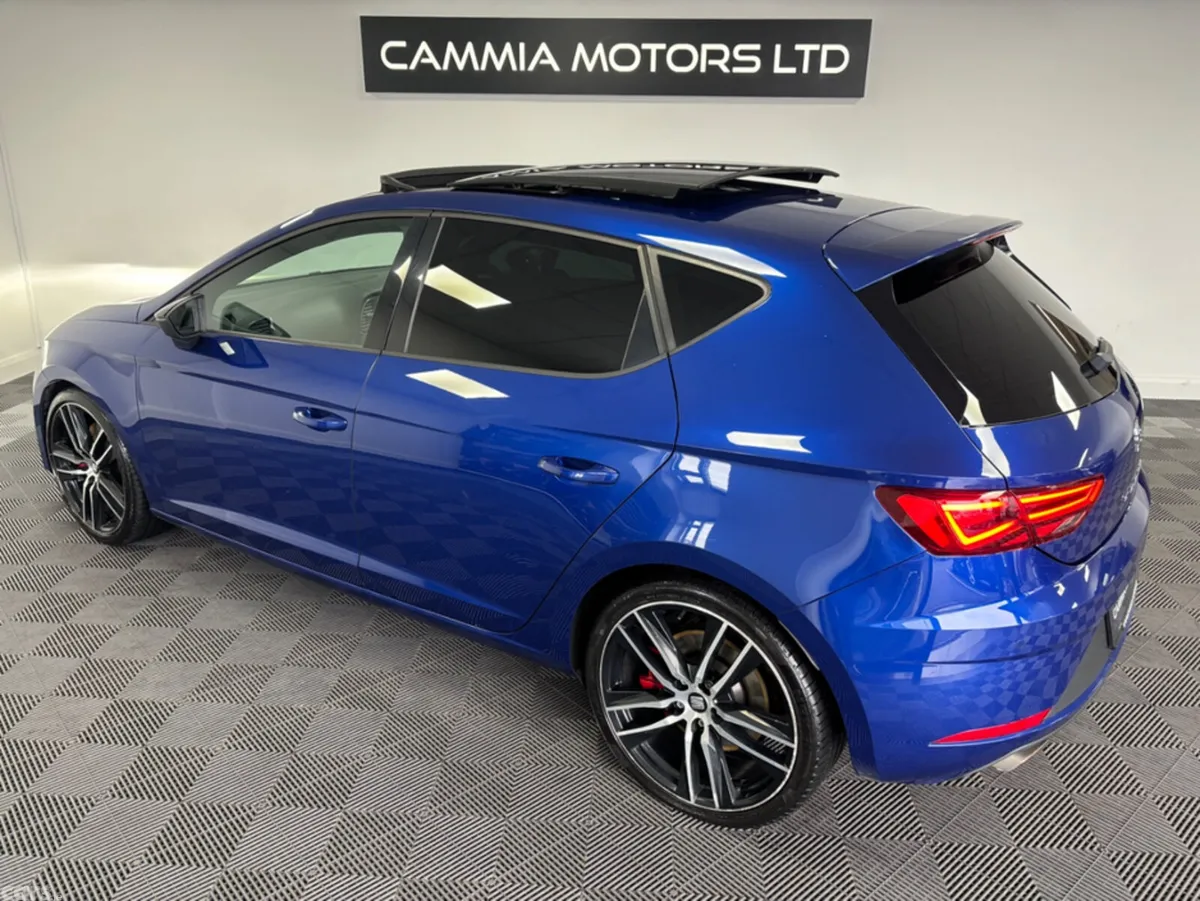SEAT Leon Hatchback, Petrol, 2017, Blue