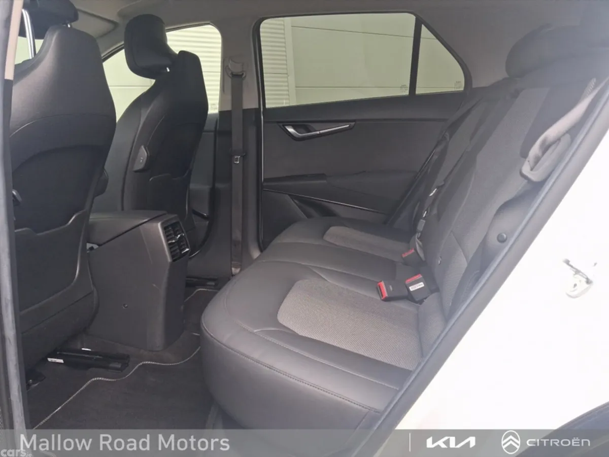 Kia Niro SUV, Electric, 2023, White