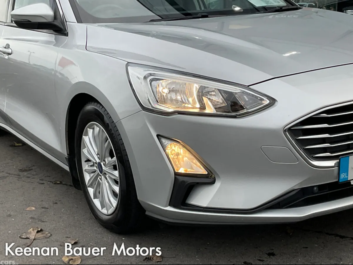 Ford Focus Hatchback, Diesel, 2019, Silver