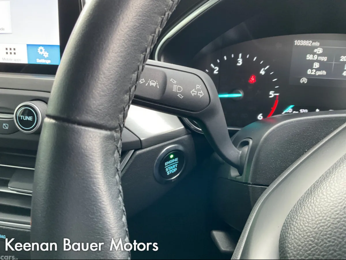 Ford Focus Hatchback, Diesel, 2019, Silver