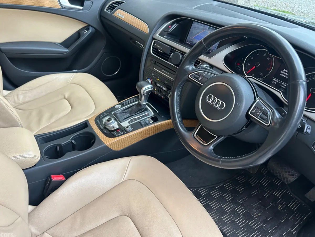 Audi A4 Saloon, Petrol, 2014, Blue