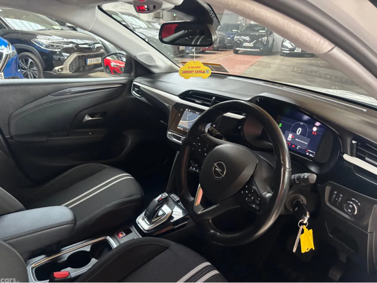 Opel Corsa Hatchback, Petrol, 2022, White