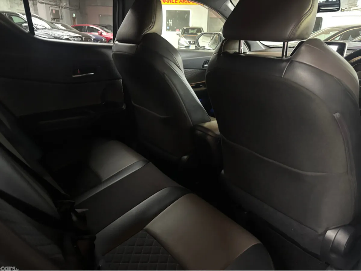 Toyota C-HR Hatchback, Petrol Hybrid, 2020, White