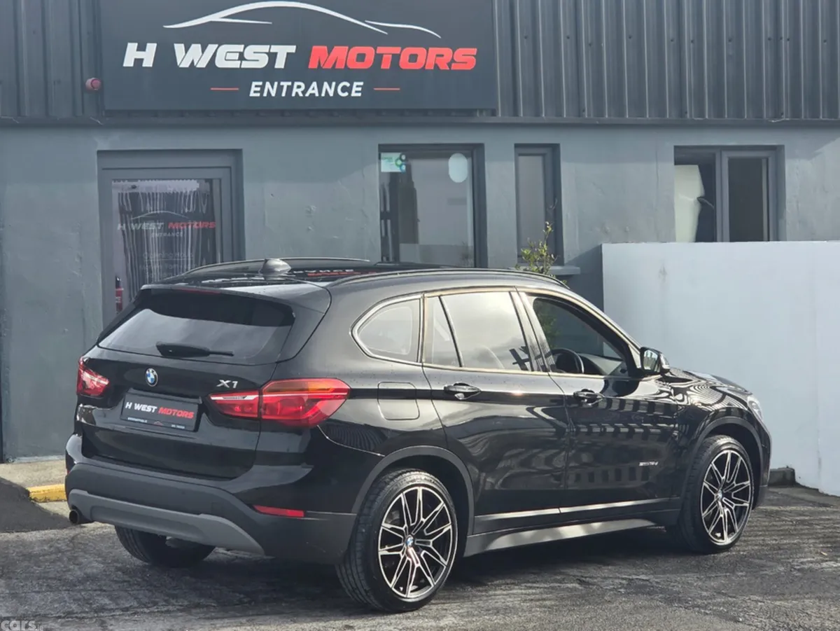 BMW X1 Estate, Diesel, 2018, Black