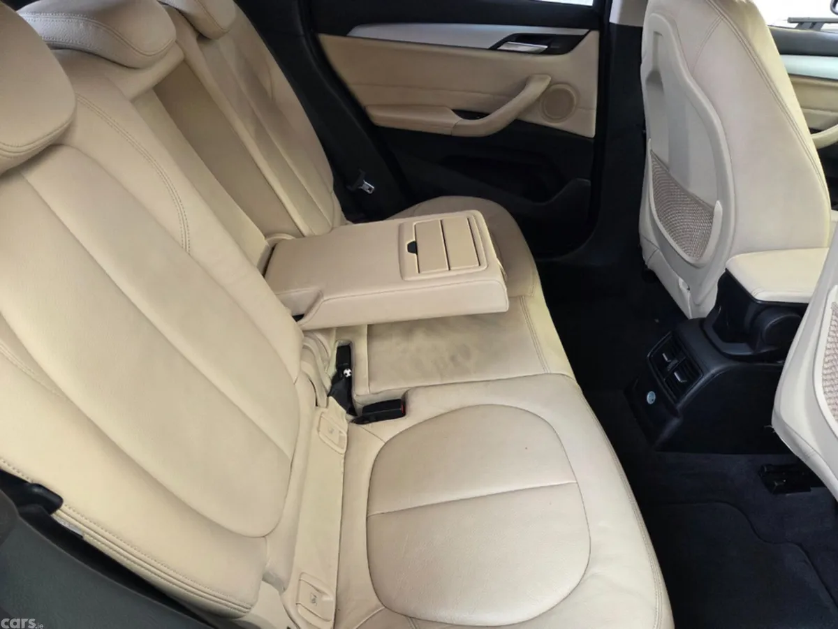 BMW X1 Estate, Diesel, 2018, Black