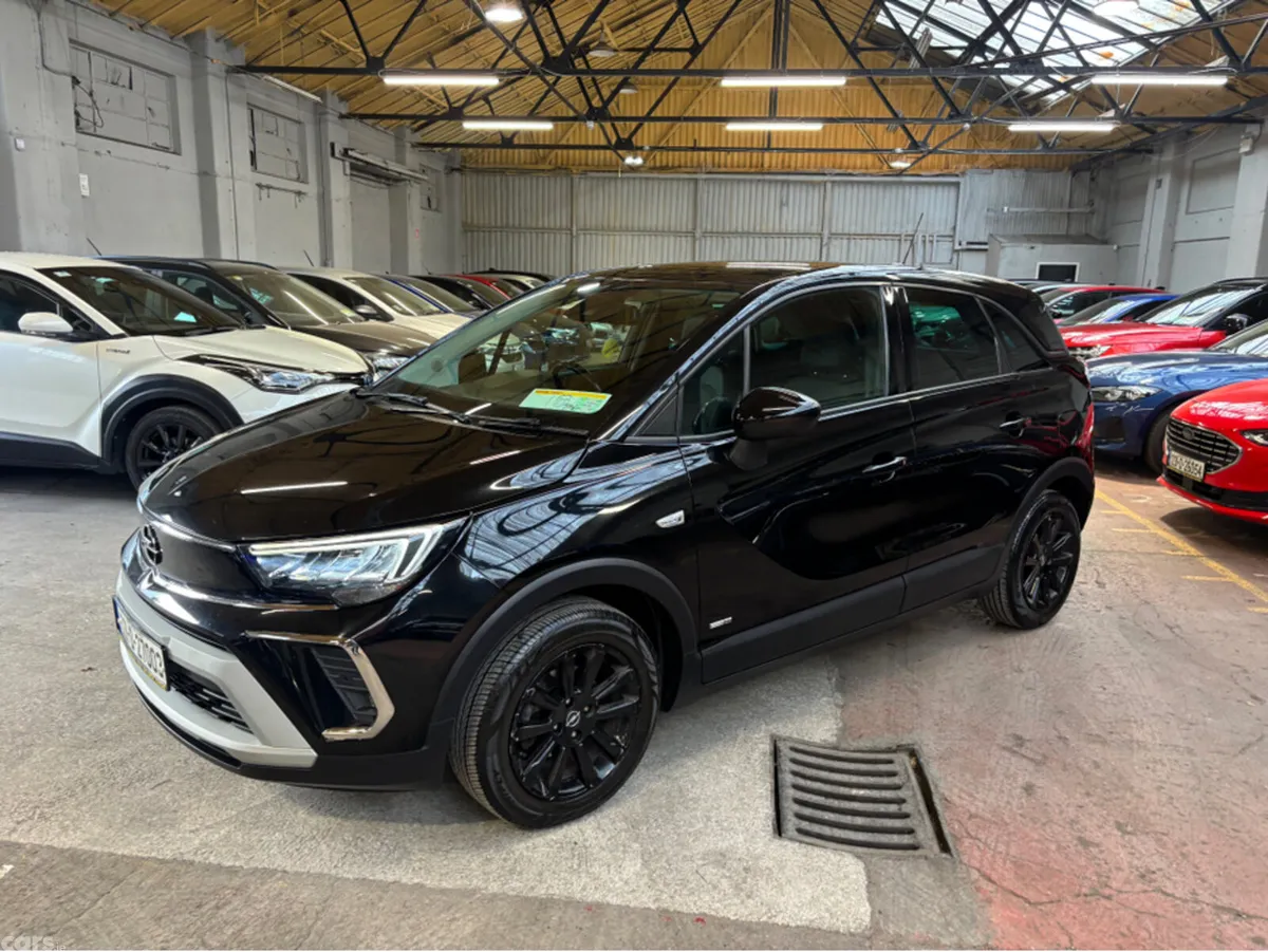 Opel Crossland X MPV, Petrol, 2022, Black