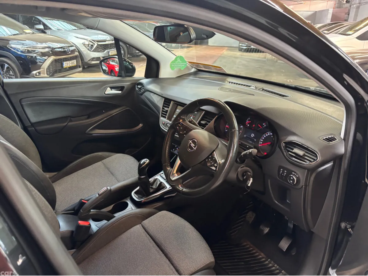 Opel Crossland X MPV, Petrol, 2022, Black