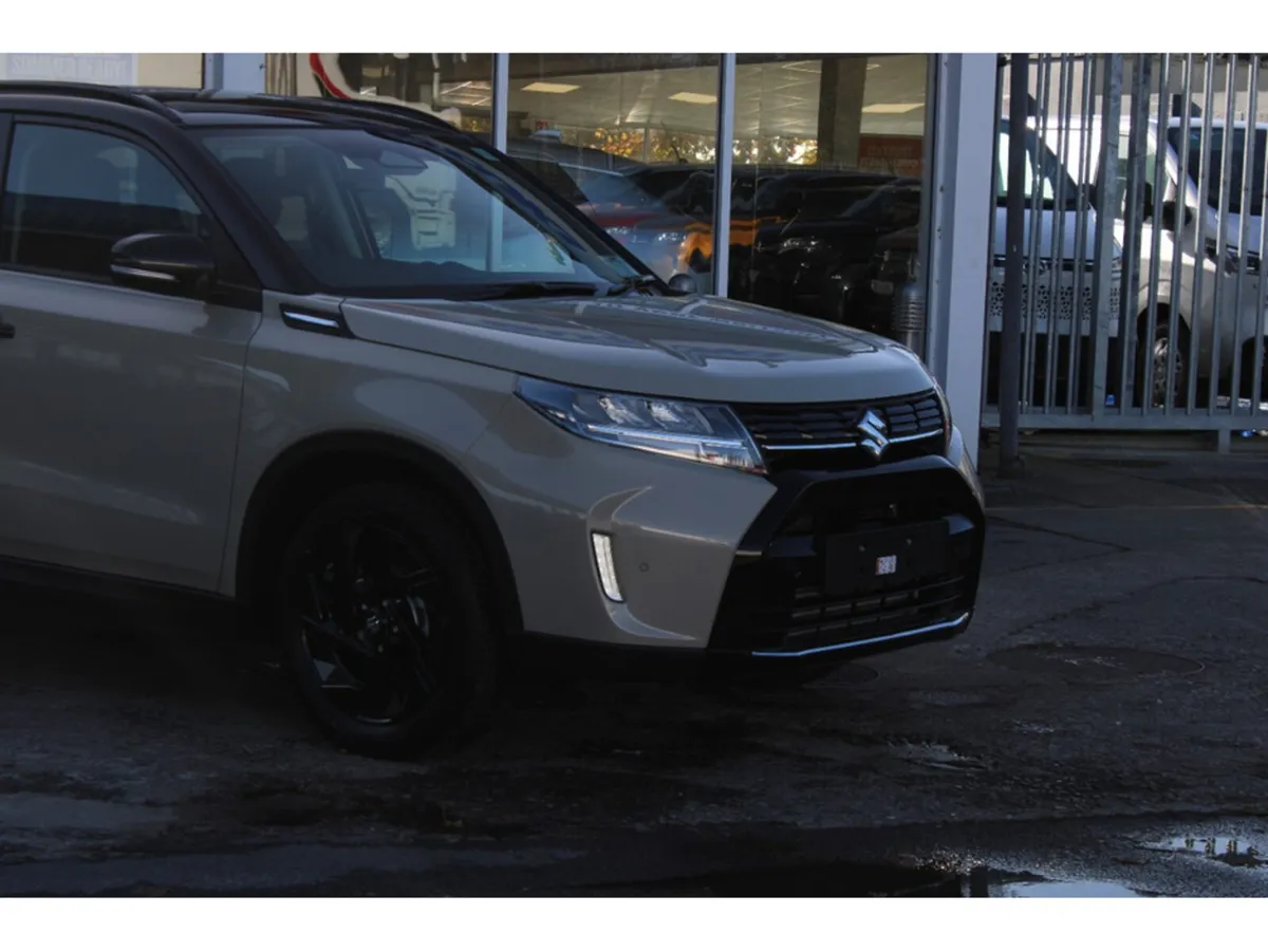 Suzuki Vitara SUV, Petrol Hybrid, 2027, Grey