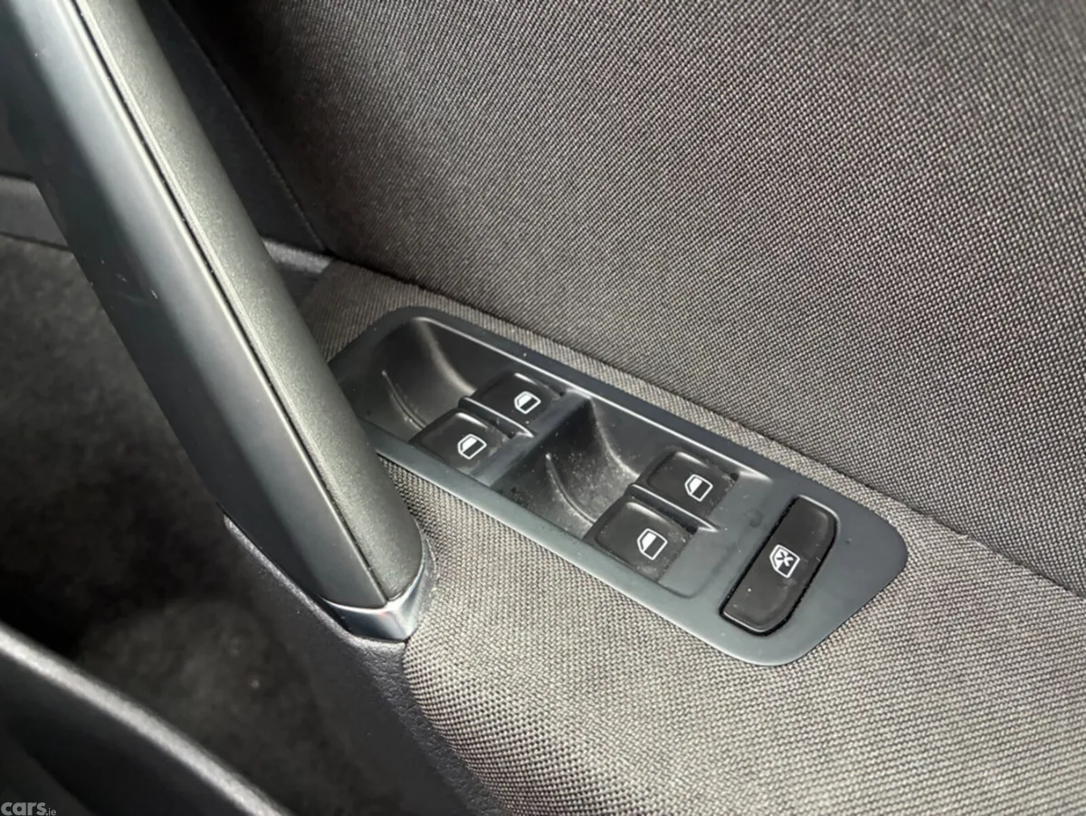 Volkswagen Golf Estate, Petrol, 2015, Black