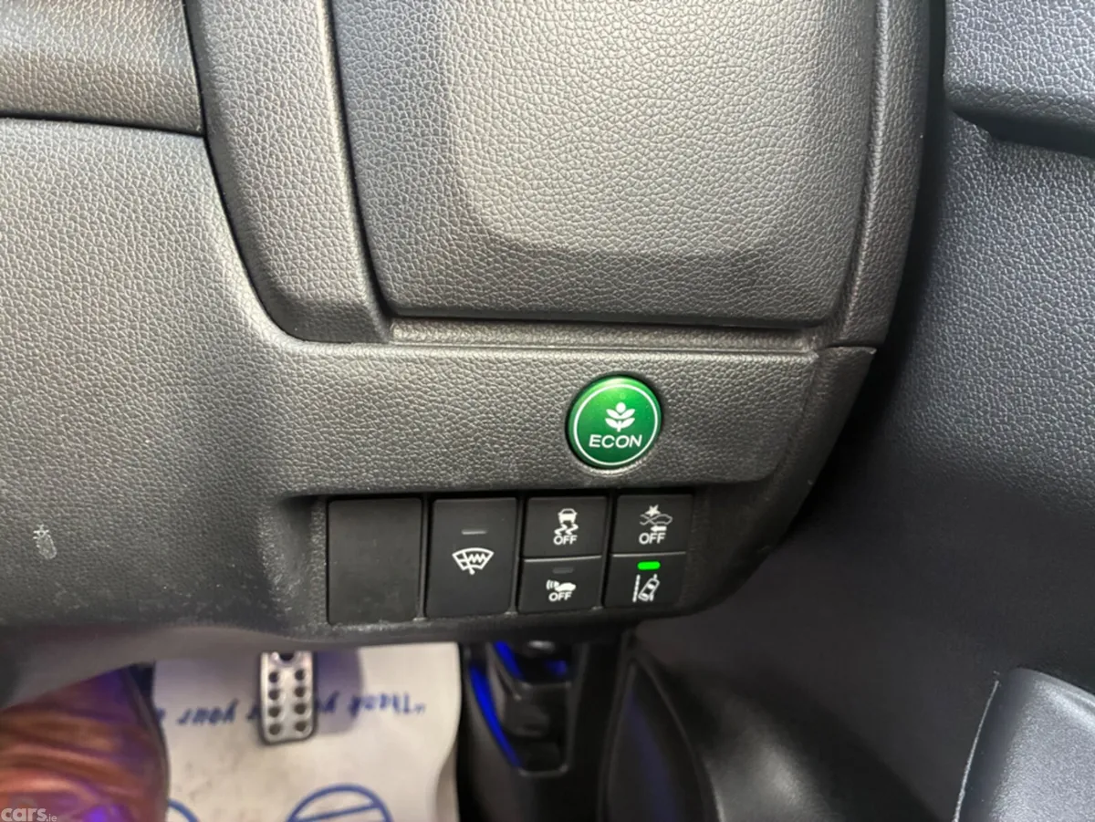Honda Fit Hatchback, Petrol Hybrid, 2019, Blue