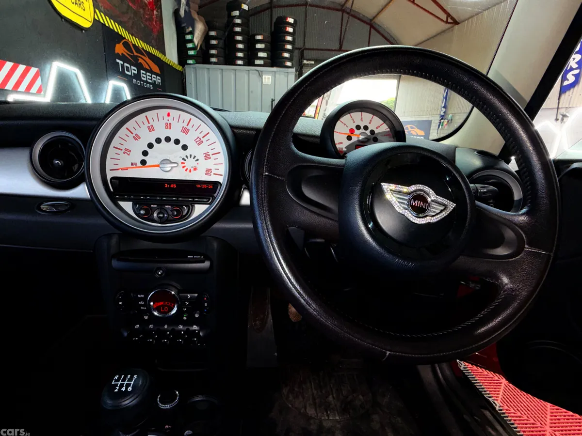 Mini One Hatchback, Petrol, 2011, Red