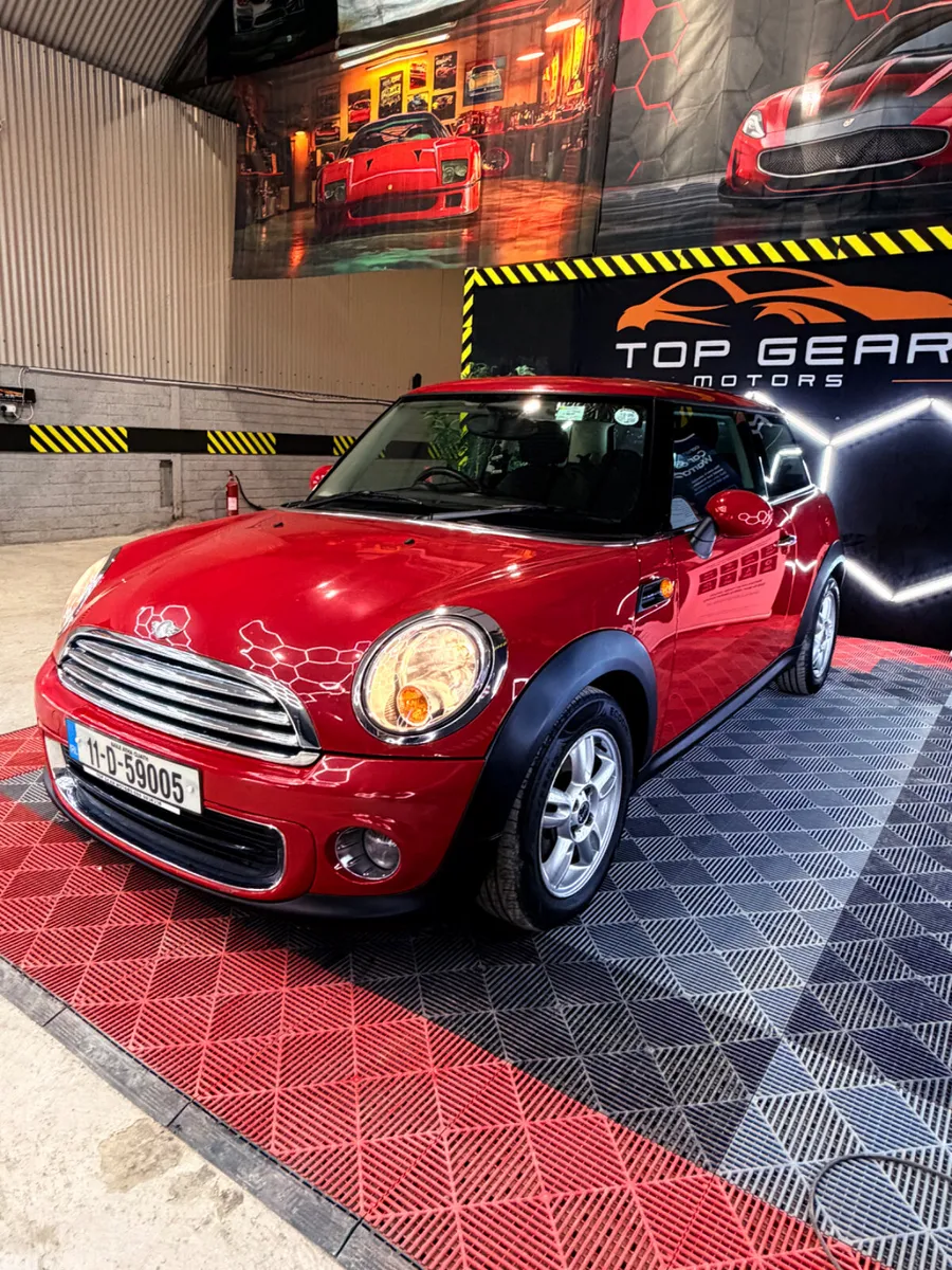 Mini One Hatchback, Petrol, 2011, Red