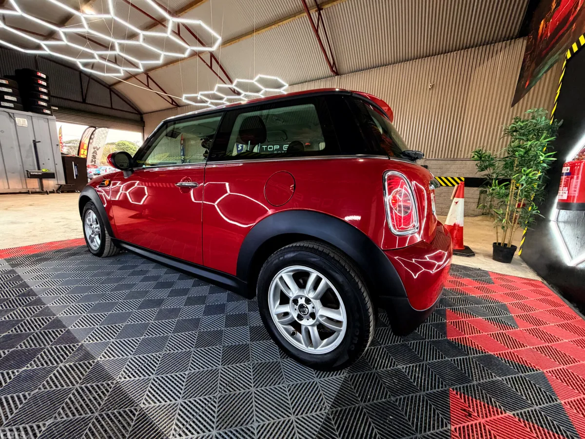 Mini One Hatchback, Petrol, 2011, Red