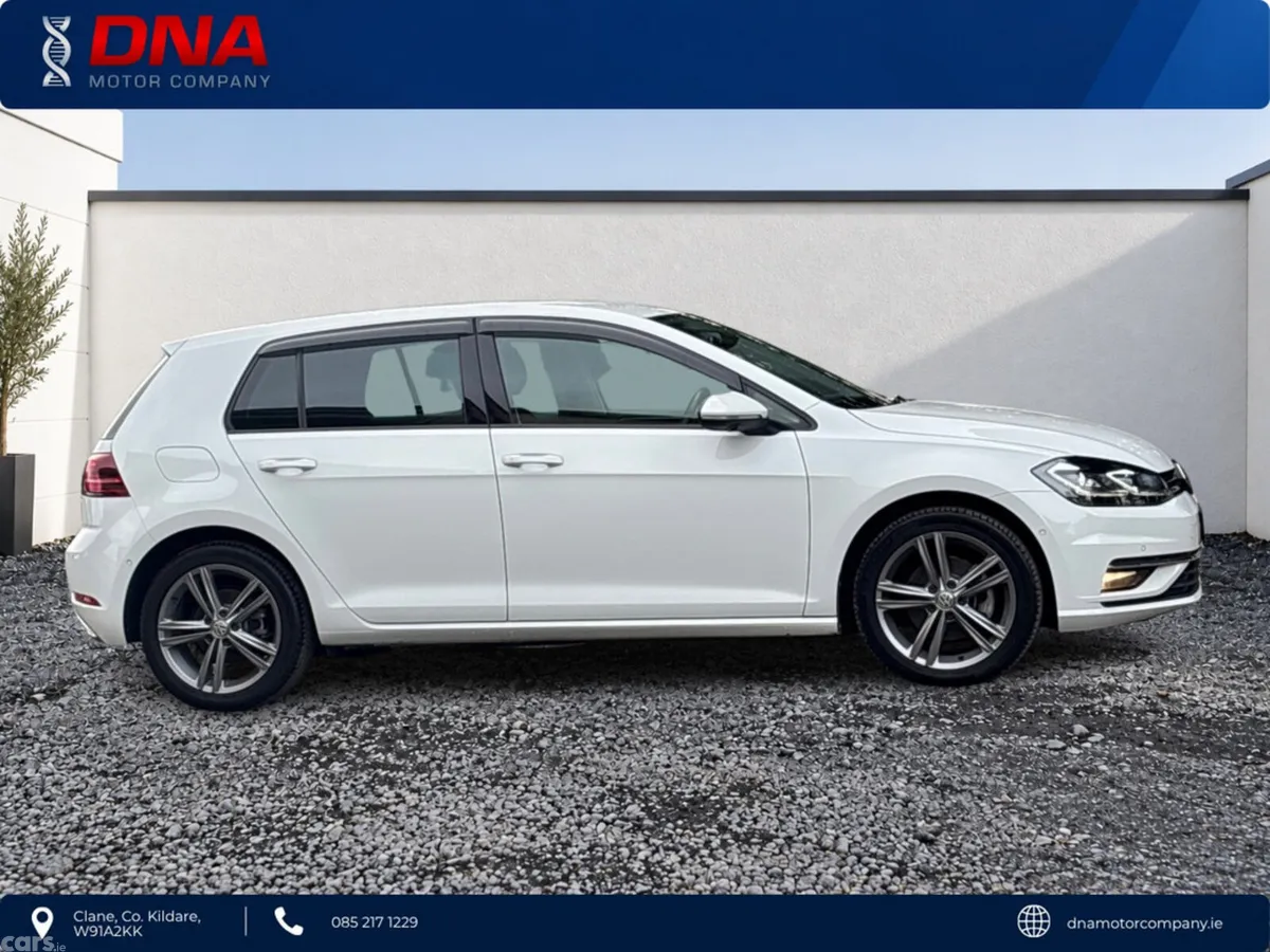 Volkswagen Golf Hatchback, Petrol, 2019, White