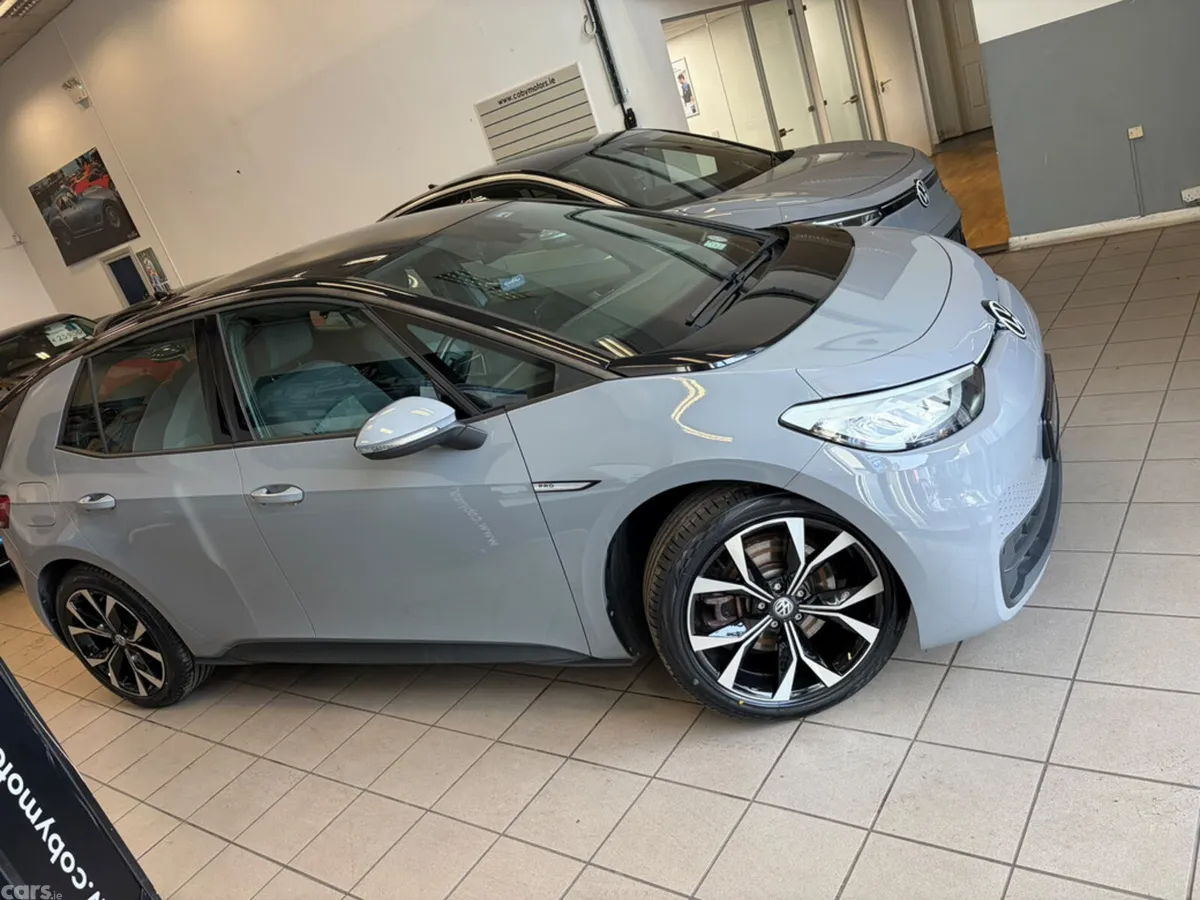 Volkswagen ID.3 Estate, Electric, 2022, Grey