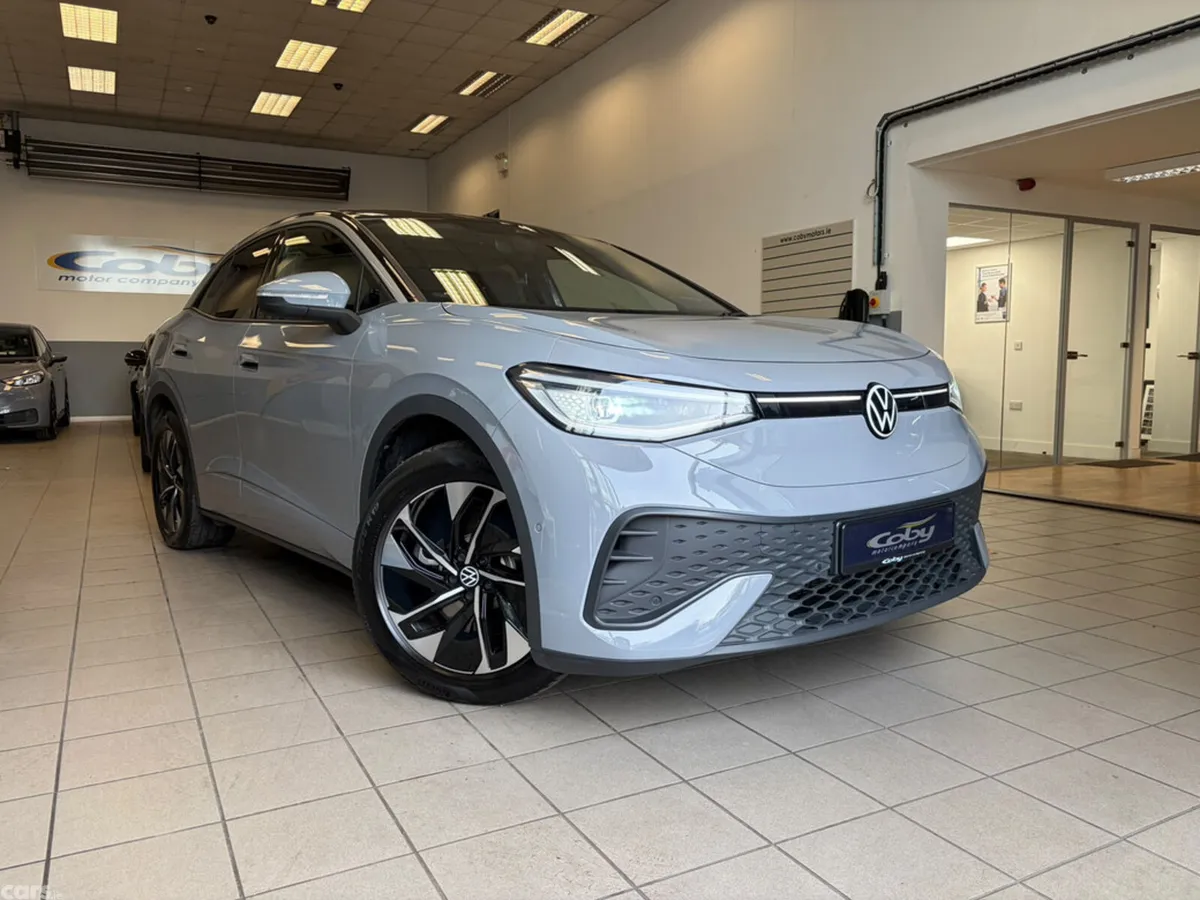 Volkswagen ID.5 Hatchback, Electric, 2025, Grey