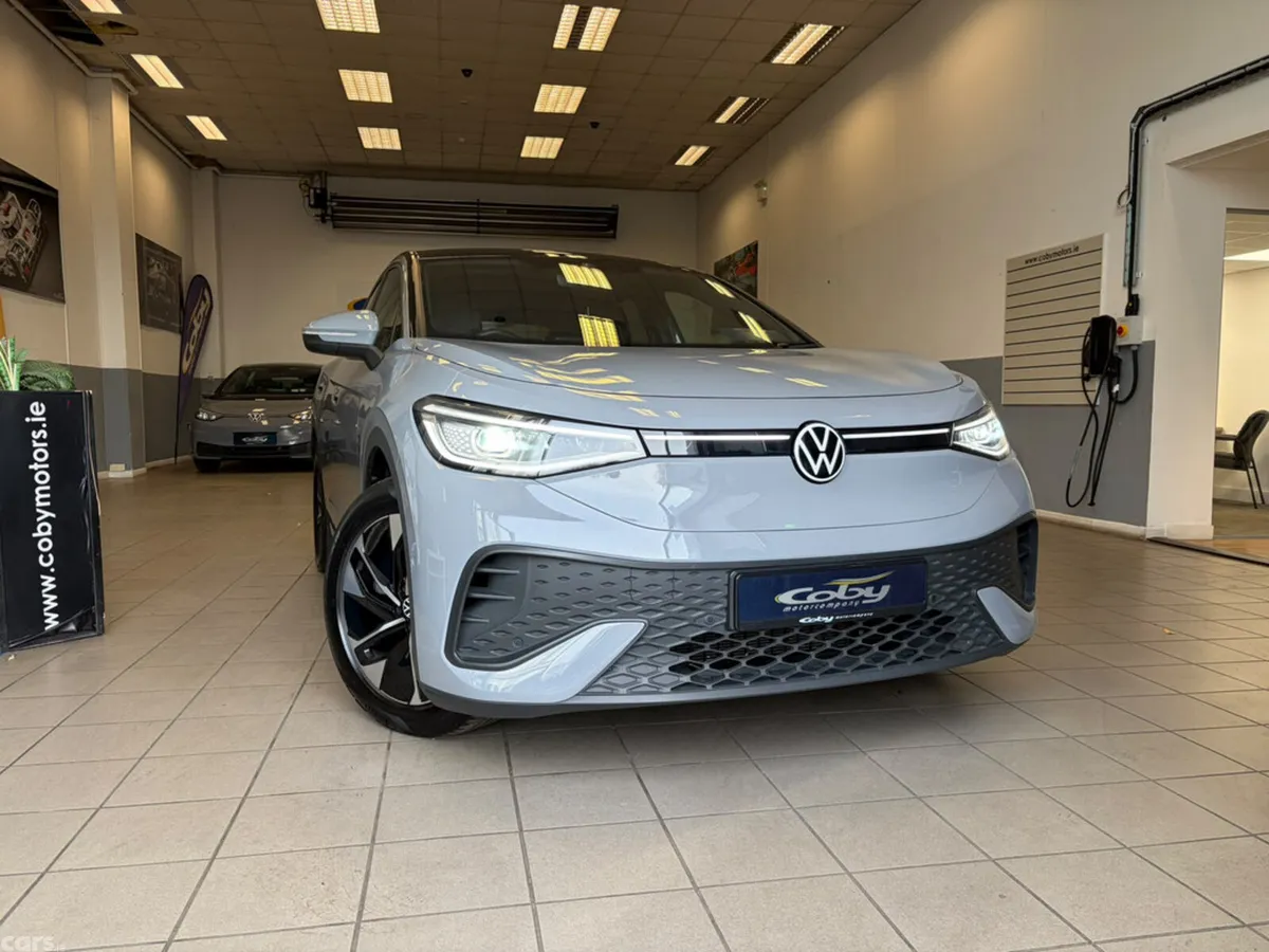 Volkswagen ID.5 Hatchback, Electric, 2025, Grey