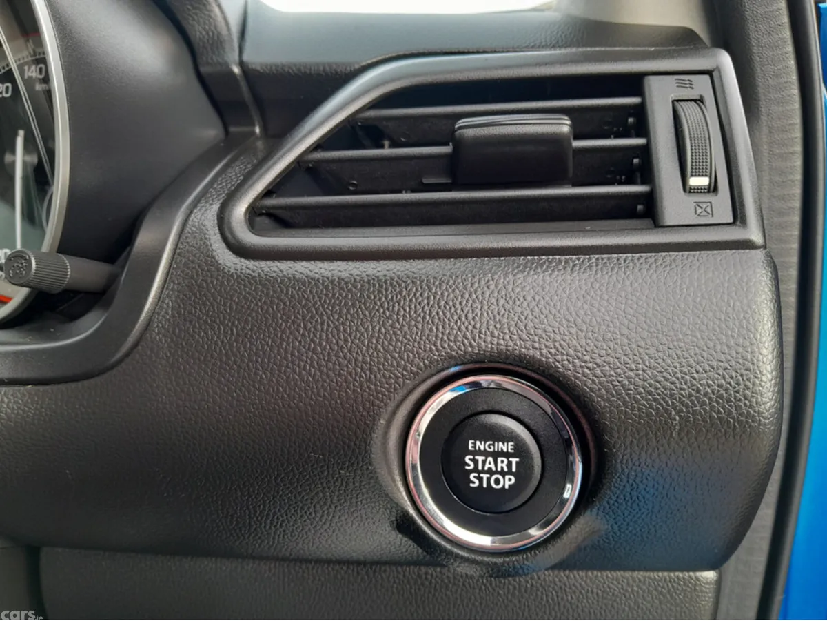 Suzuki Swift Hatchback, Petrol, 2023, Blue