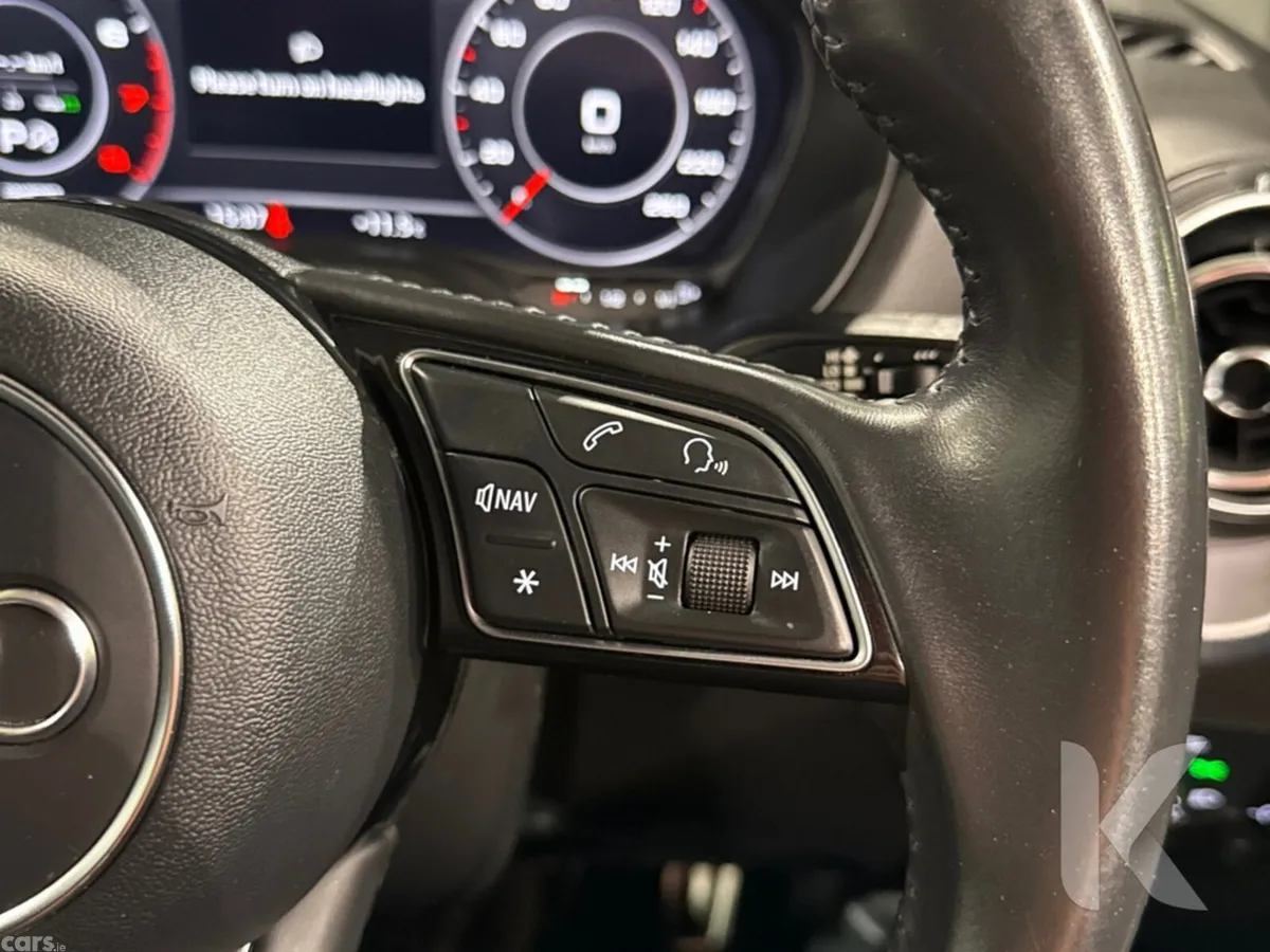 Audi Q2 Estate, Petrol, 2017, Black