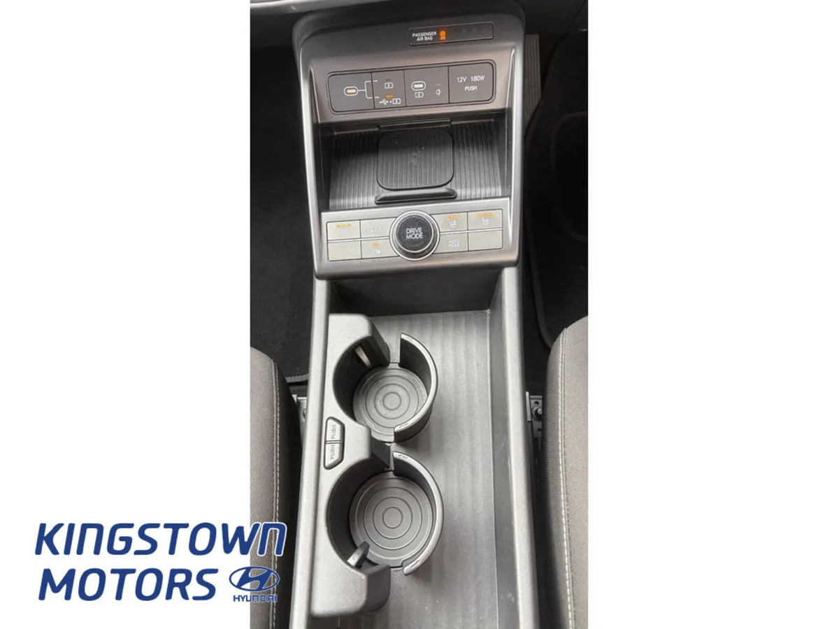 Hyundai KONA MPV, Petrol, 2024, Blue