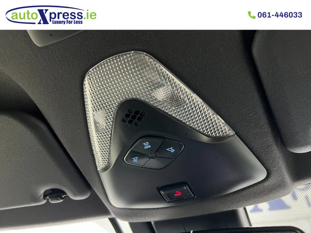 Toyota C-HR SUV, Petrol Hybrid, 2021, Black
