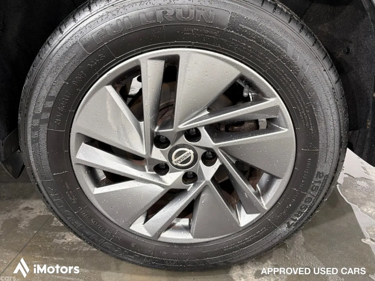 Nissan Qashqai SUV, Petrol, 2021, Black