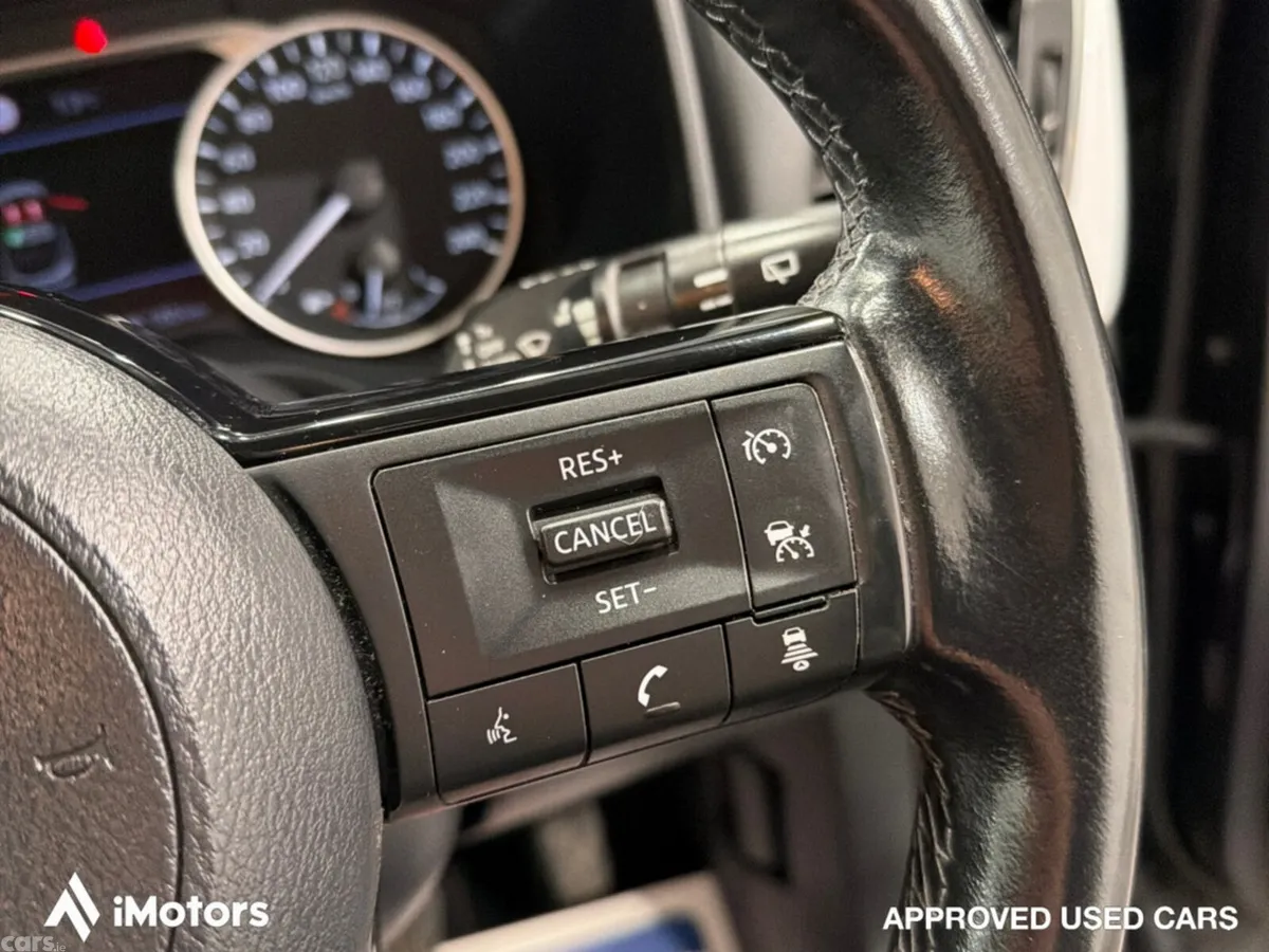 Nissan Qashqai SUV, Petrol, 2021, Black