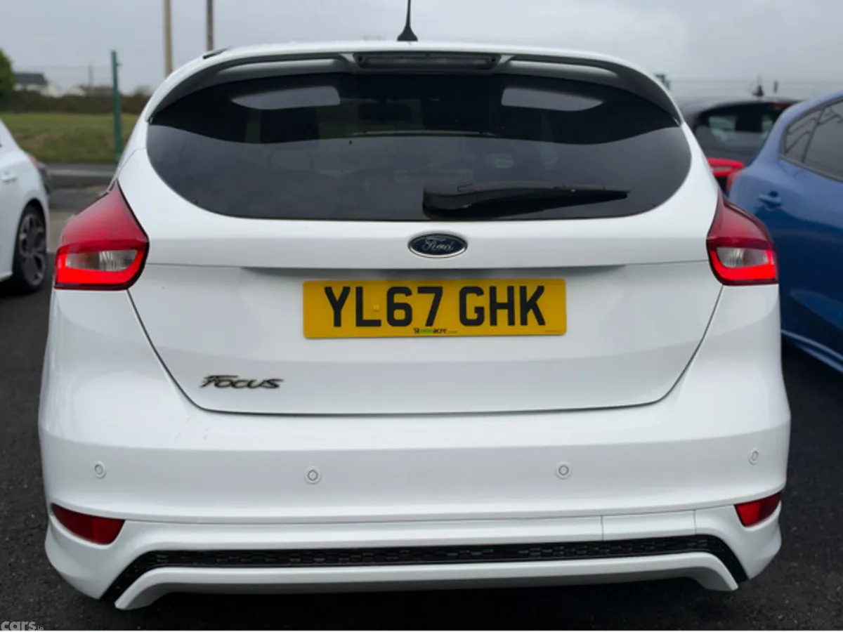 Ford Focus Hatchback, Diesel, 2018, White