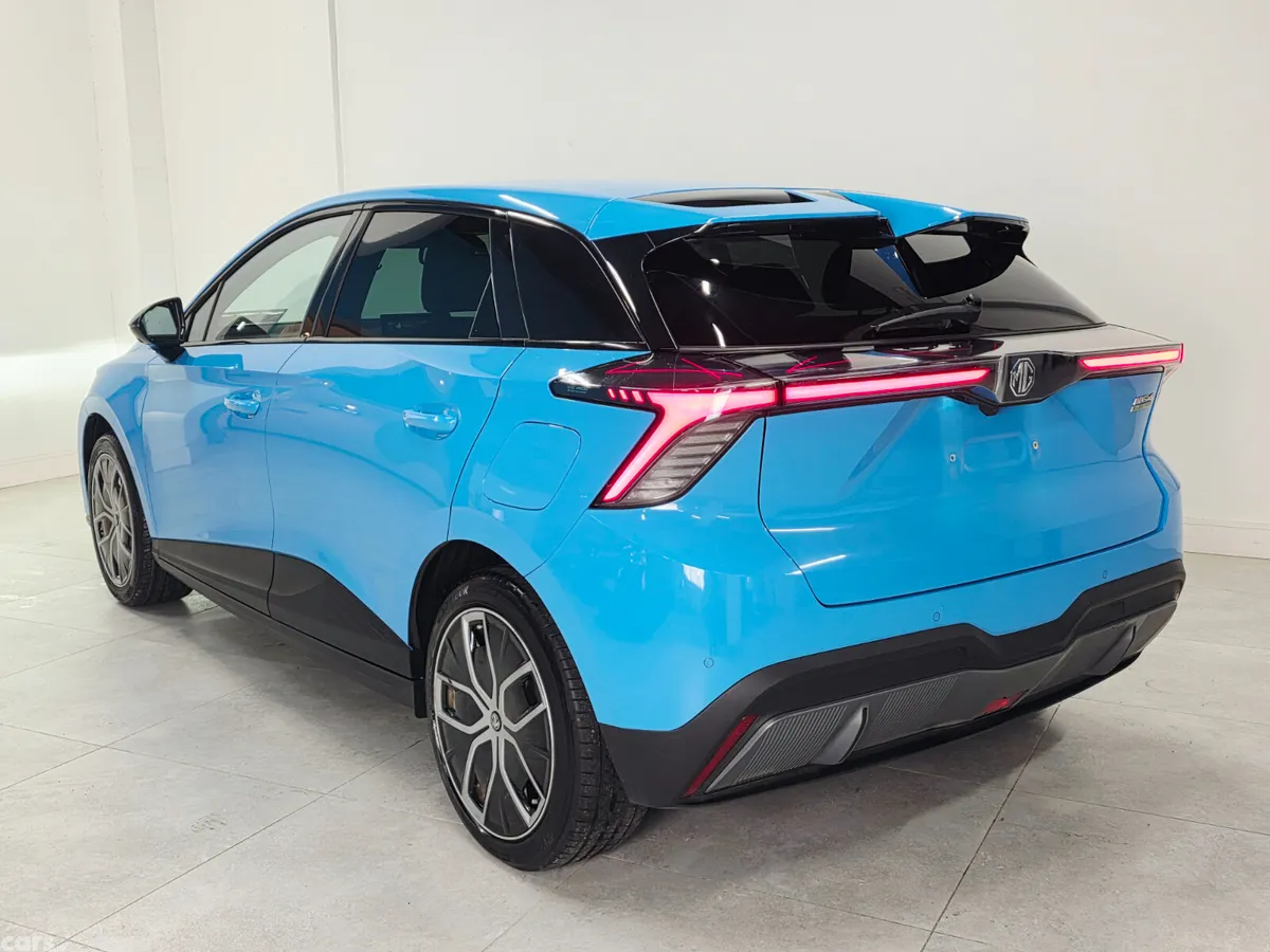 MG MG4 Hatchback, Electric, 2023, Blue