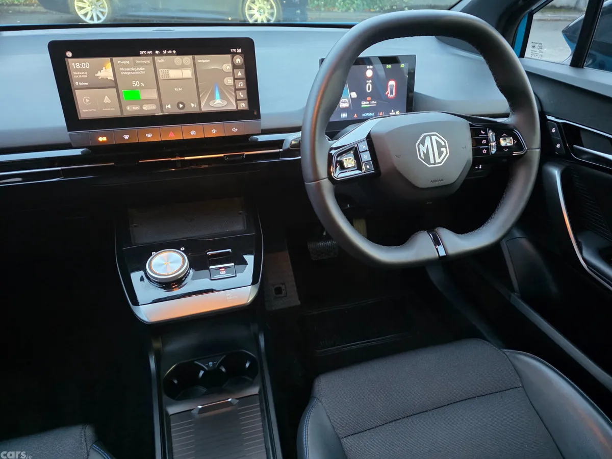 MG MG4 Hatchback, Electric, 2023, Blue
