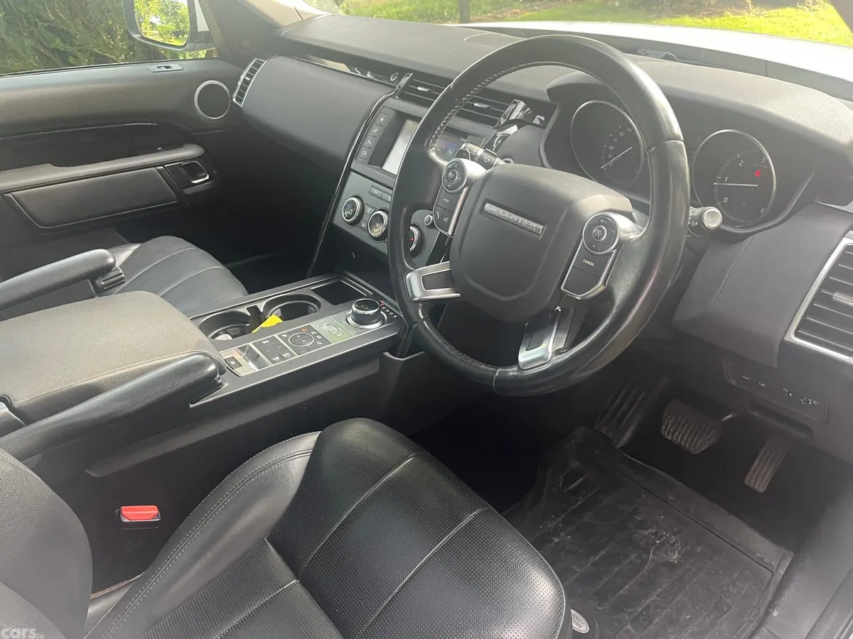 Land Rover Discovery SUV, Diesel, 2017, White