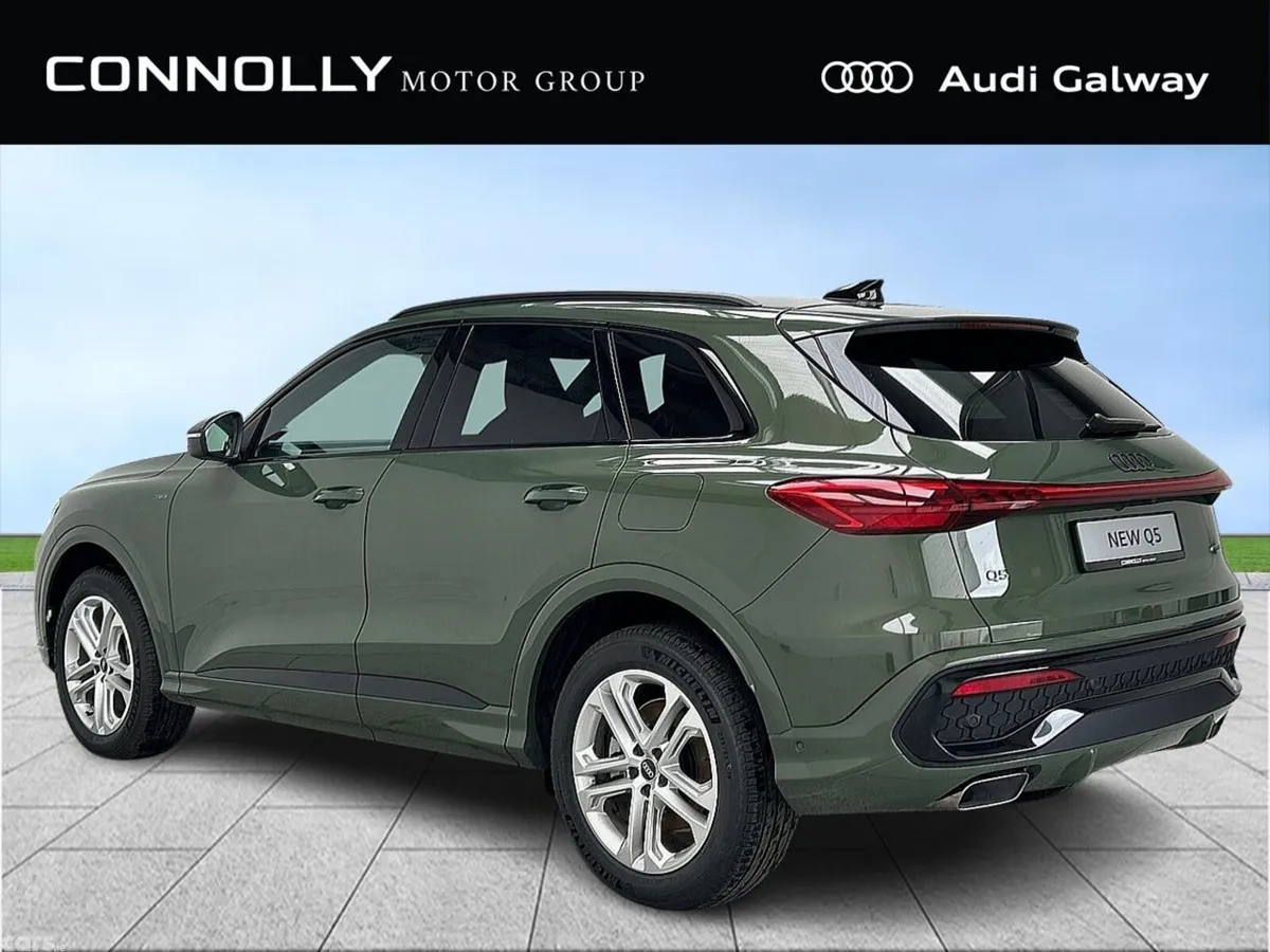 Audi Q5 SUV, Petrol Plug-in Hybrid, 2027, Green