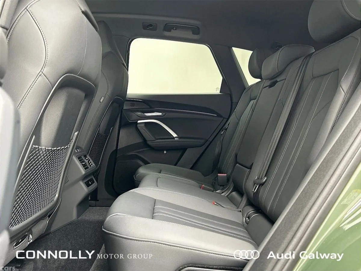 Audi Q5 SUV, Petrol Plug-in Hybrid, 2027, Green