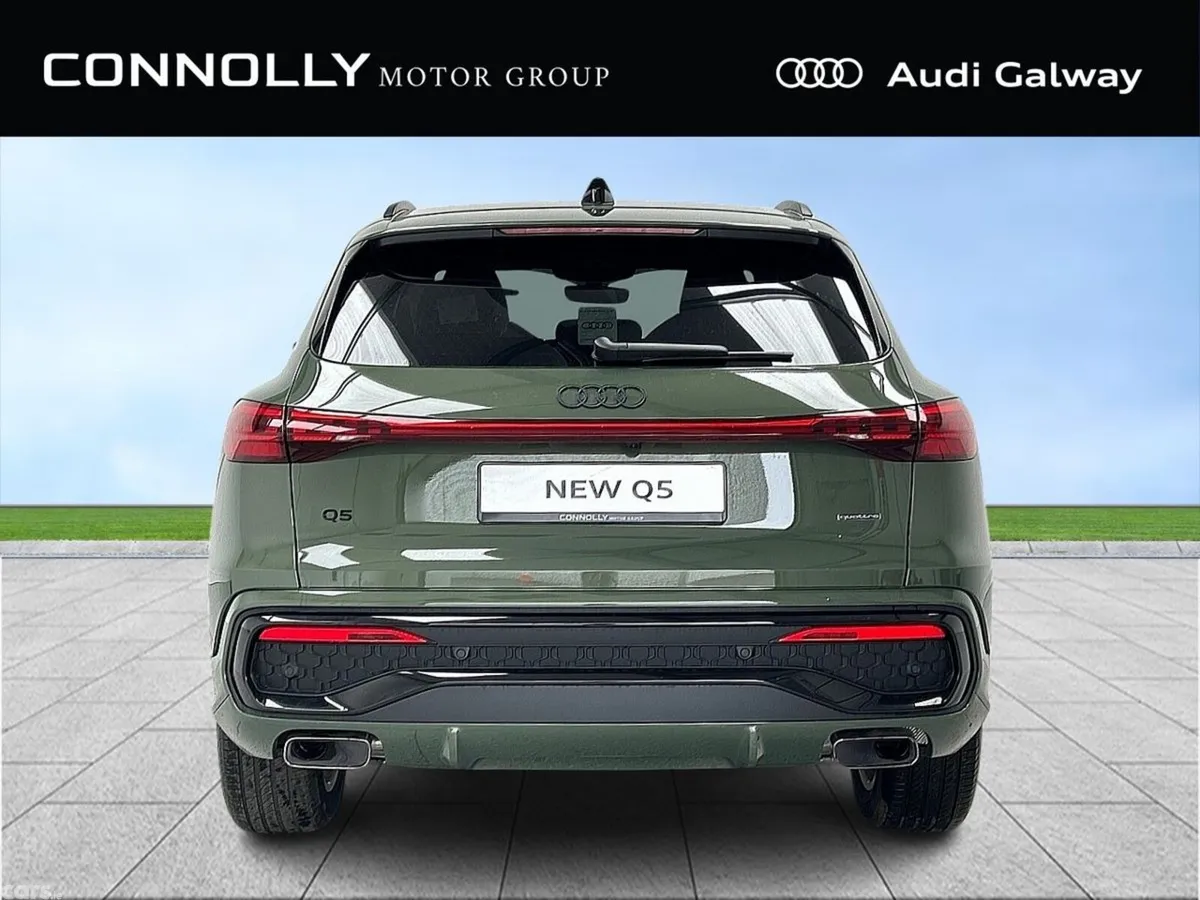 Audi Q5 SUV, Petrol Plug-in Hybrid, 2027, Green