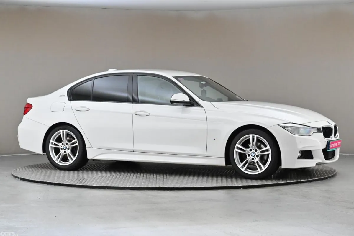 BMW 3-Series Saloon, Petrol Plug-in Hybrid, 2017, White