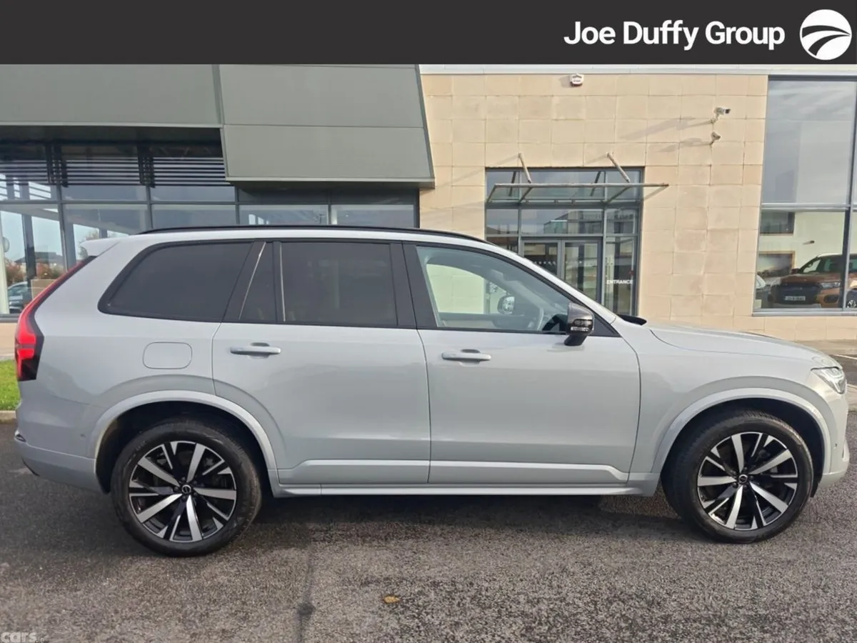 Volvo XC90 SUV, Petrol Plug-in Hybrid, 2025, Grey