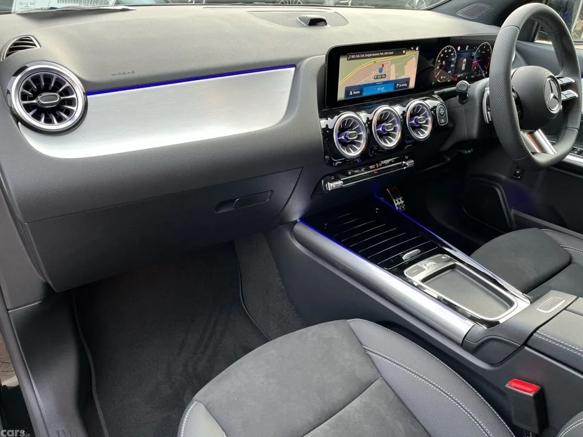 Mercedes-Benz GLA SUV, Diesel Hybrid, 2026, Black