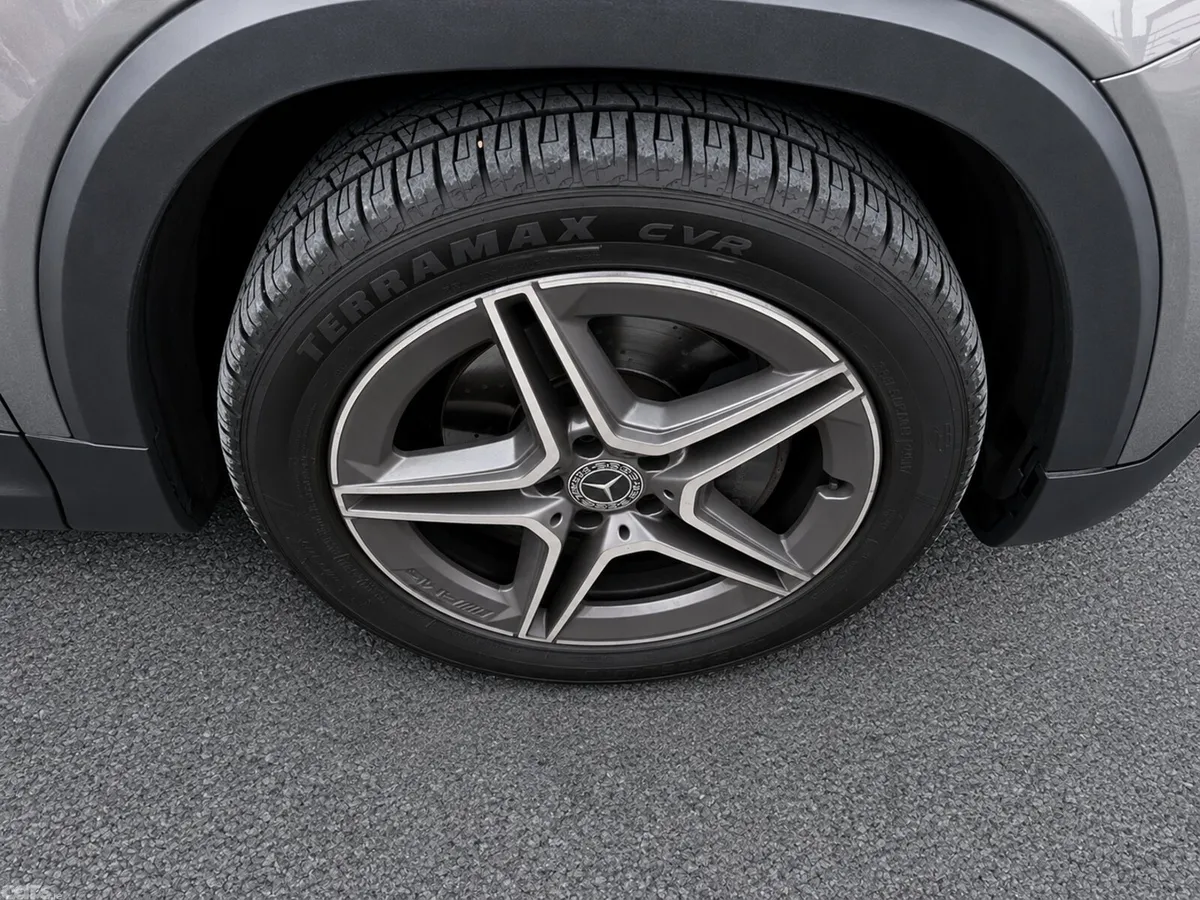 Mercedes-Benz GLB SUV, Petrol, 2020, Grey
