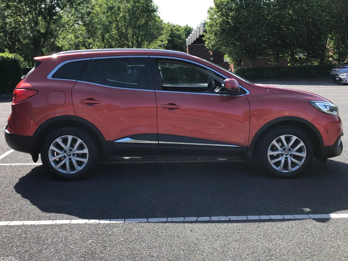 Renault Kadjar SUV, Diesel, 2016, Red