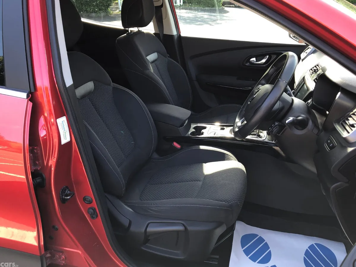 Renault Kadjar SUV, Diesel, 2016, Red