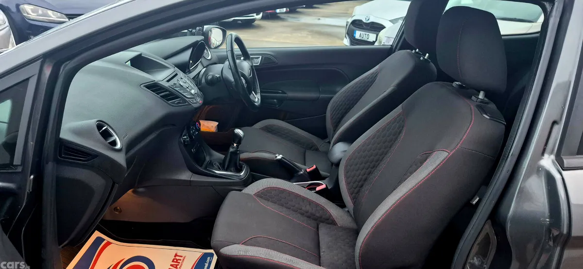 Ford Fiesta Hatchback, Petrol, 2016, Grey