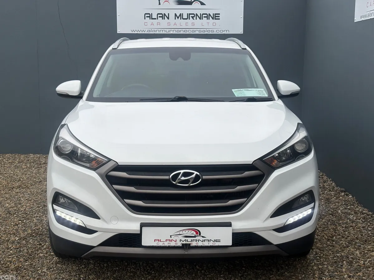 Hyundai Tucson SUV, Diesel, 2016, White