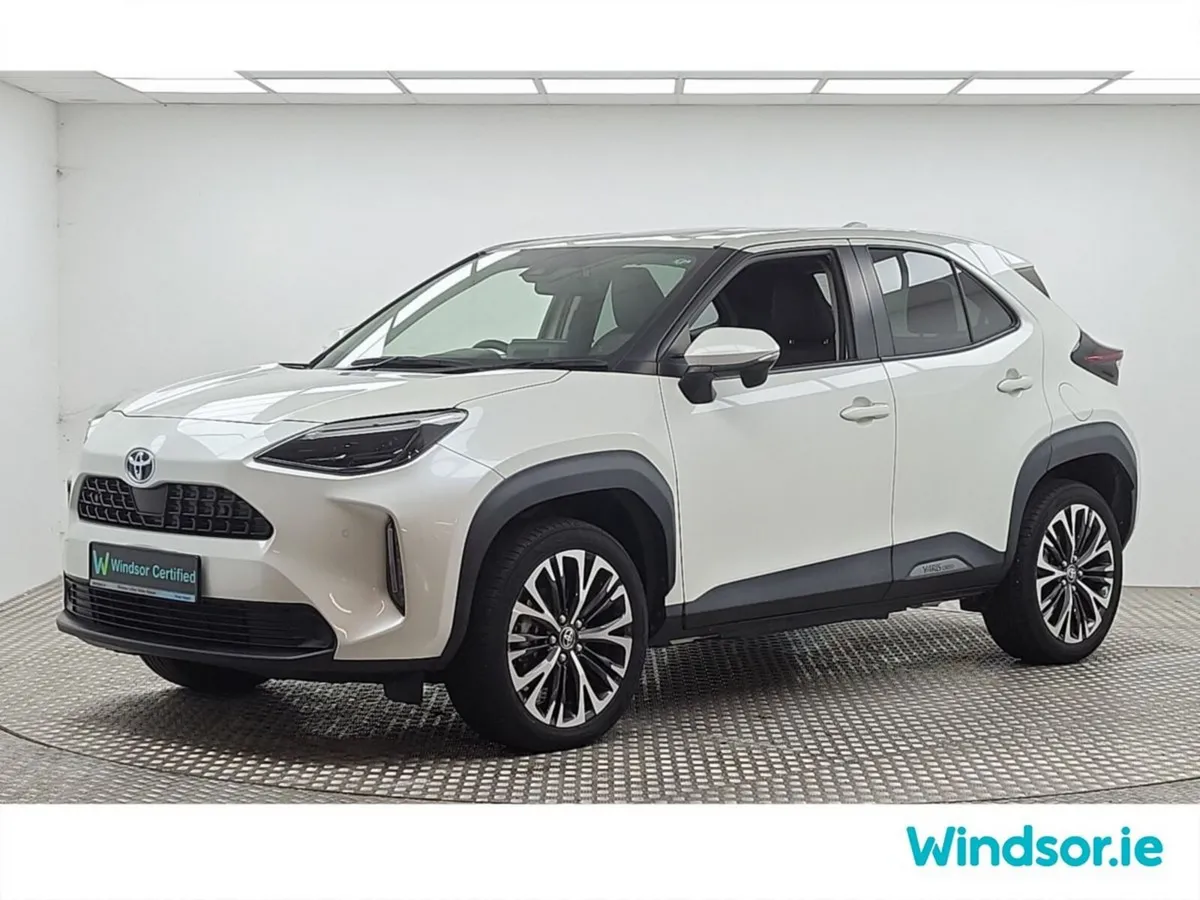 Toyota Yaris Cross SUV, Petrol Hybrid, 2021, White